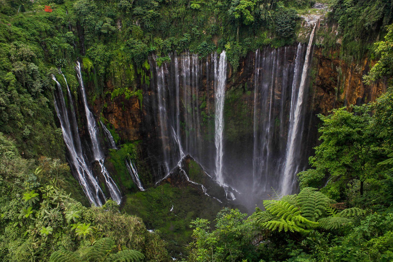 Coban_Sewu_Waterfall