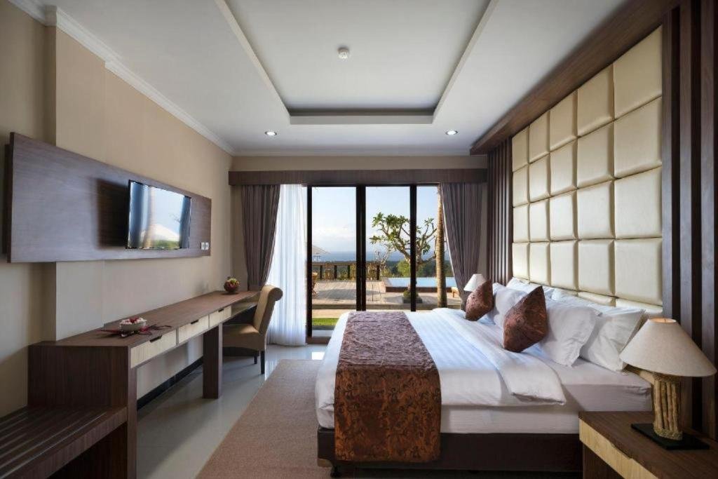 Semabu Hills Hotel